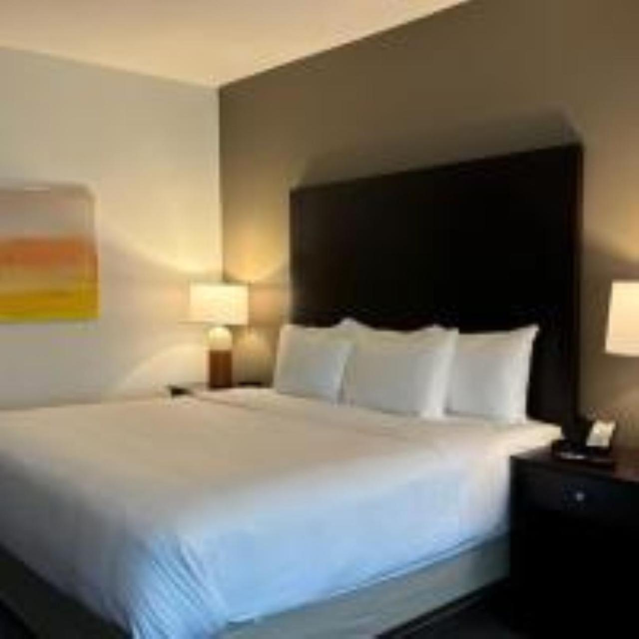 Comfort Inn & Suites Verona At Turning Stone Resort Casino Extérieur photo