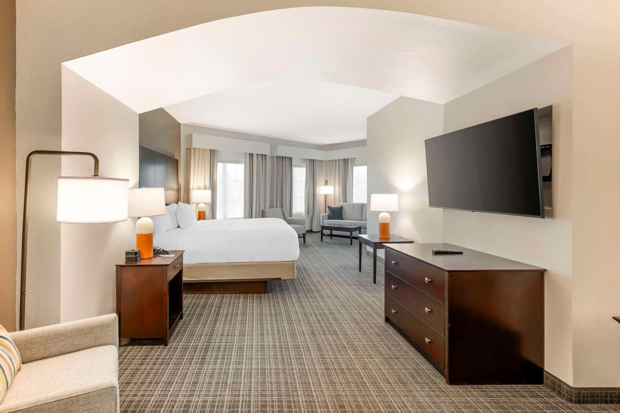 Comfort Inn & Suites Verona At Turning Stone Resort Casino Extérieur photo