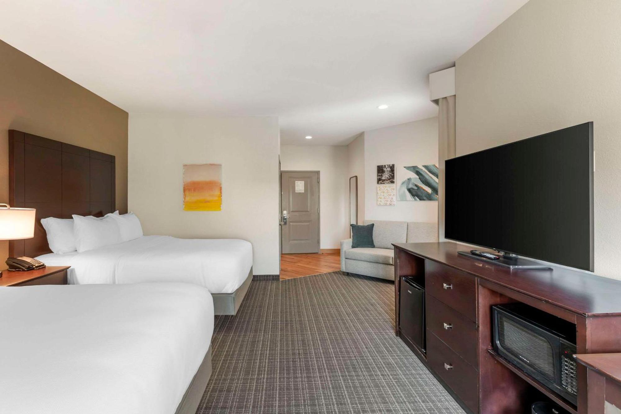 Comfort Inn & Suites Verona At Turning Stone Resort Casino Extérieur photo