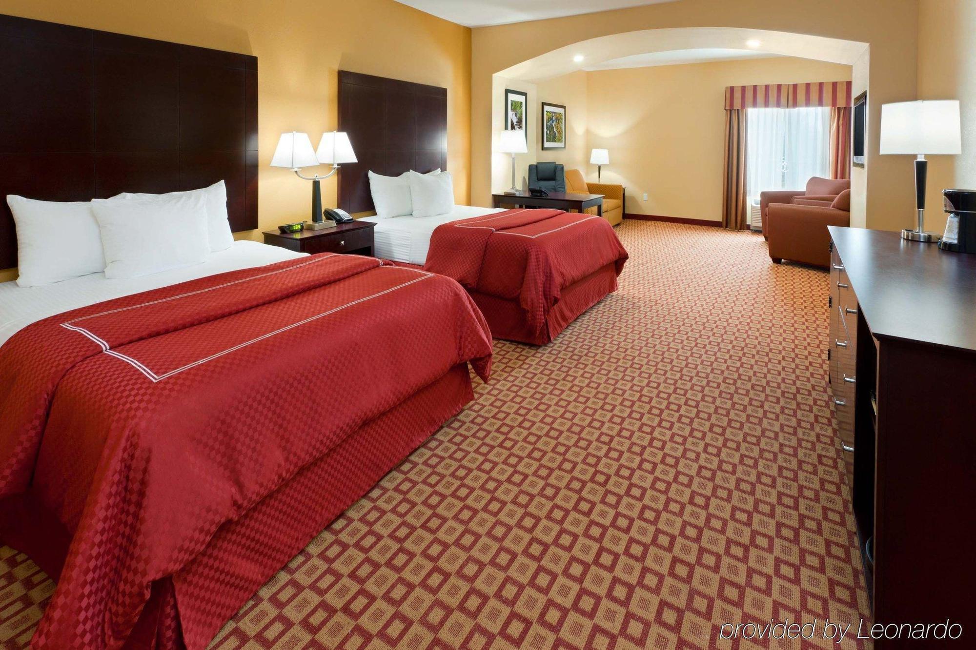 Comfort Inn & Suites Verona At Turning Stone Resort Casino Extérieur photo